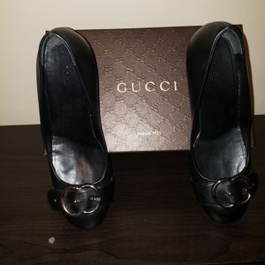 Ladies Gucci Pumps